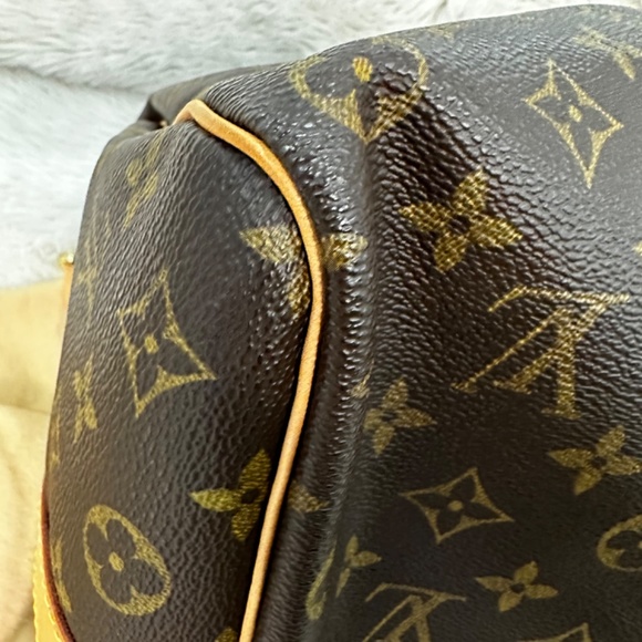 Louis Vuitton Keepall Bandoulière 50 - Picture 9 of 16